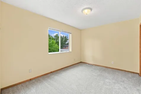2622 Dupont Avenue N Minneapolis MN 55411