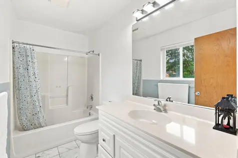2622 Dupont Avenue N Minneapolis MN 55411