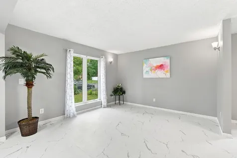 2622 Dupont Avenue N Minneapolis MN 55411