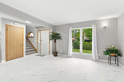 2622 Dupont Avenue N Minneapolis MN 55411