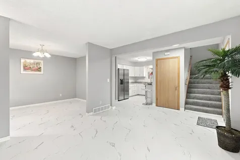 2622 Dupont Avenue N Minneapolis MN 55411