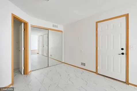 11240 Providence Lane Eden Prairie MN 55344