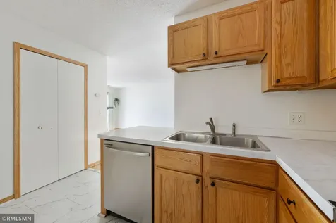 11240 Providence Lane Eden Prairie MN 55344