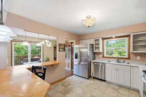 4636 Heritage Hills Drive Bloomington MN 55437