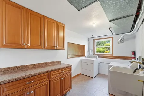 4636 Heritage Hills Drive Bloomington MN 55437