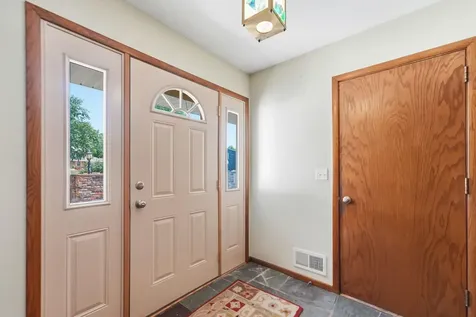 4636 Heritage Hills Drive Bloomington MN 55437
