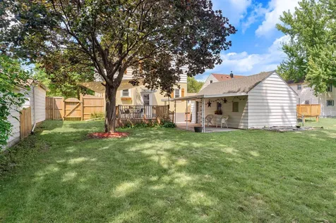 1405 9th Avenue NW Austin MN 55912