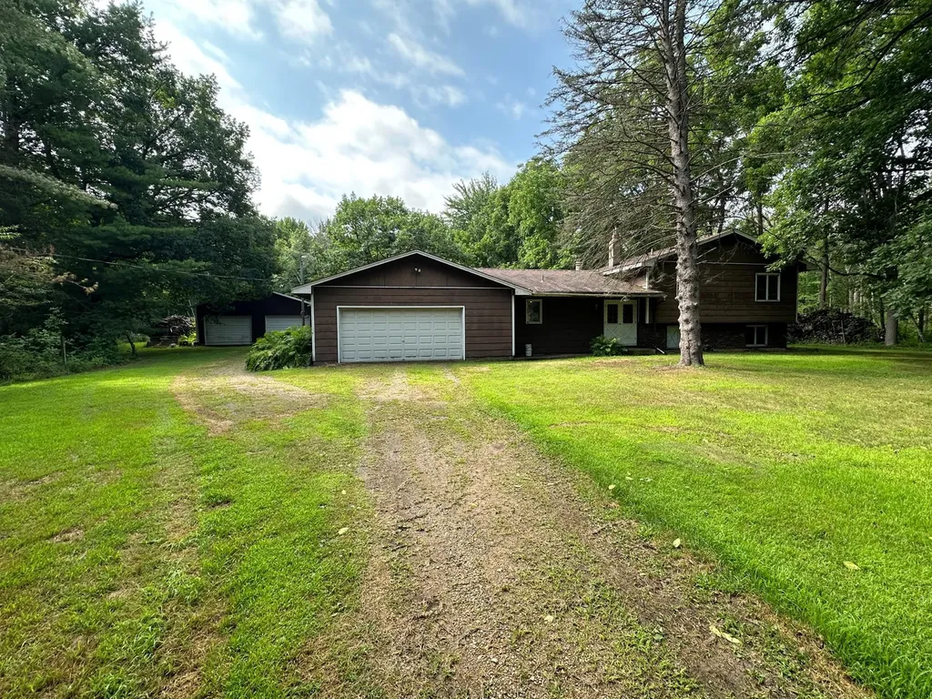 6662 167th Avenue NE Forest Lake MN 55025