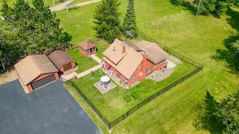 16250 Maple Knoll Drive Pengilly MN 55775
