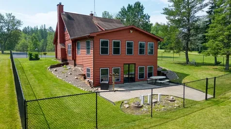 16250 Maple Knoll Drive Pengilly MN 55775