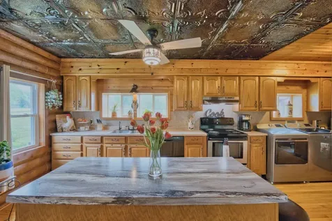 16250 Maple Knoll Drive Pengilly MN 55775