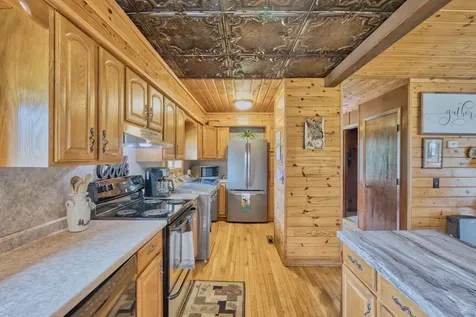 16250 Maple Knoll Drive Pengilly MN 55775