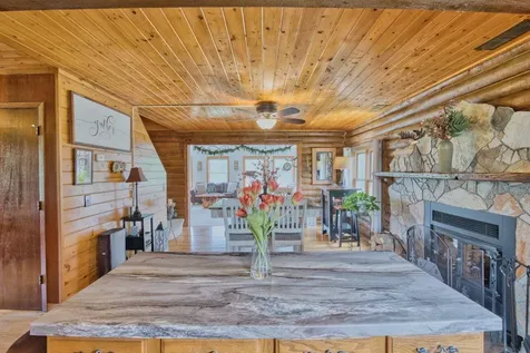 16250 Maple Knoll Drive Pengilly MN 55775