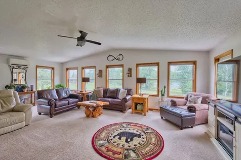16250 Maple Knoll Drive Pengilly MN 55775