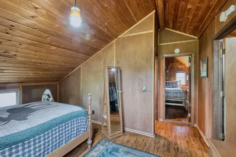16250 Maple Knoll Drive Pengilly MN 55775
