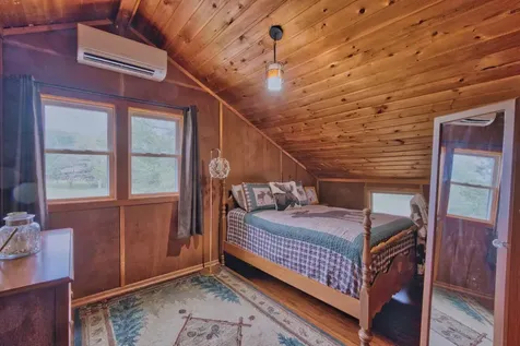 16250 Maple Knoll Drive Pengilly MN 55775