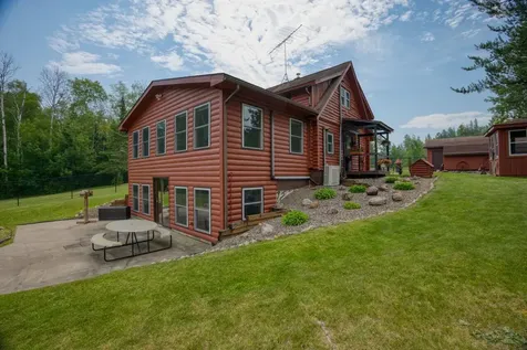 16250 Maple Knoll Drive Pengilly MN 55775