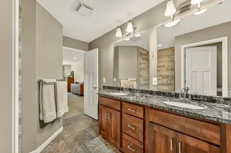 558 Panorama Circle NW Rochester MN 55901