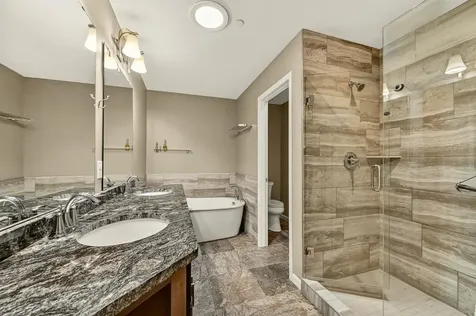 558 Panorama Circle NW Rochester MN 55901