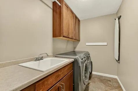 558 Panorama Circle NW Rochester MN 55901