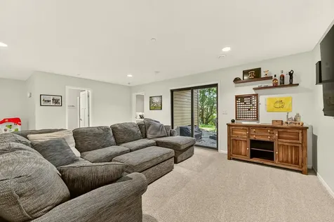 558 Panorama Circle NW Rochester MN 55901