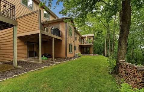 558 Panorama Circle NW Rochester MN 55901