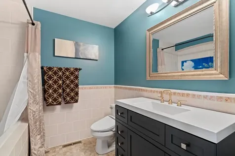 615 1st Avenue NW Osseo MN 55369