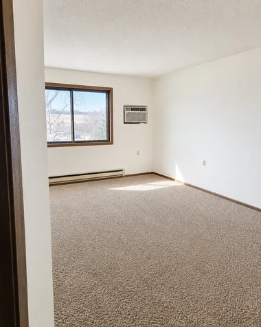 110 1st Street N Evansville MN 56339