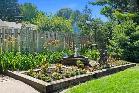 2750 Oxford Street N Roseville MN 55113