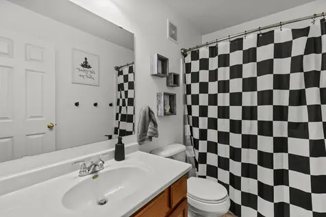 1773 Grove Drive Shakopee MN 55379