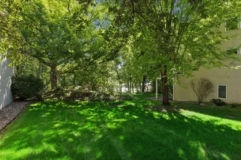 5803 Vernon Lane Edina MN 55436