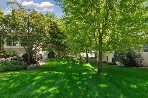 5803 Vernon Lane Edina MN 55436