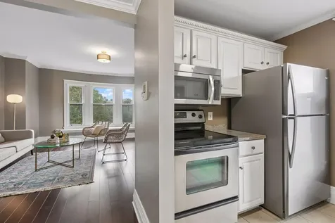 596 Summit Avenue Saint Paul MN 55102