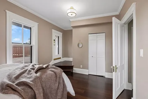 596 Summit Avenue Saint Paul MN 55102