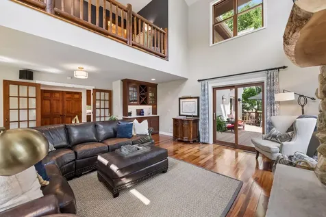 126 Courtland Street Excelsior MN 55331