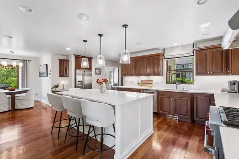 126 Courtland Street Excelsior MN 55331