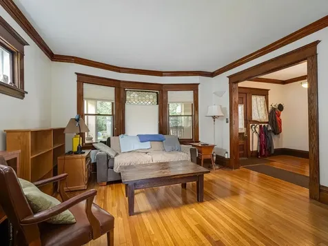 1006 Cromwell Avenue Saint Paul MN 55114
