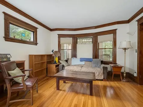 1006 Cromwell Avenue Saint Paul MN 55114