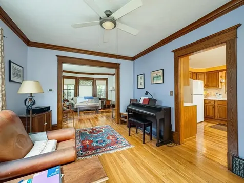 1006 Cromwell Avenue Saint Paul MN 55114