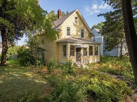 1006 Cromwell Avenue Saint Paul MN 55114
