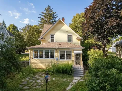 1006 Cromwell Avenue Saint Paul MN 55114
