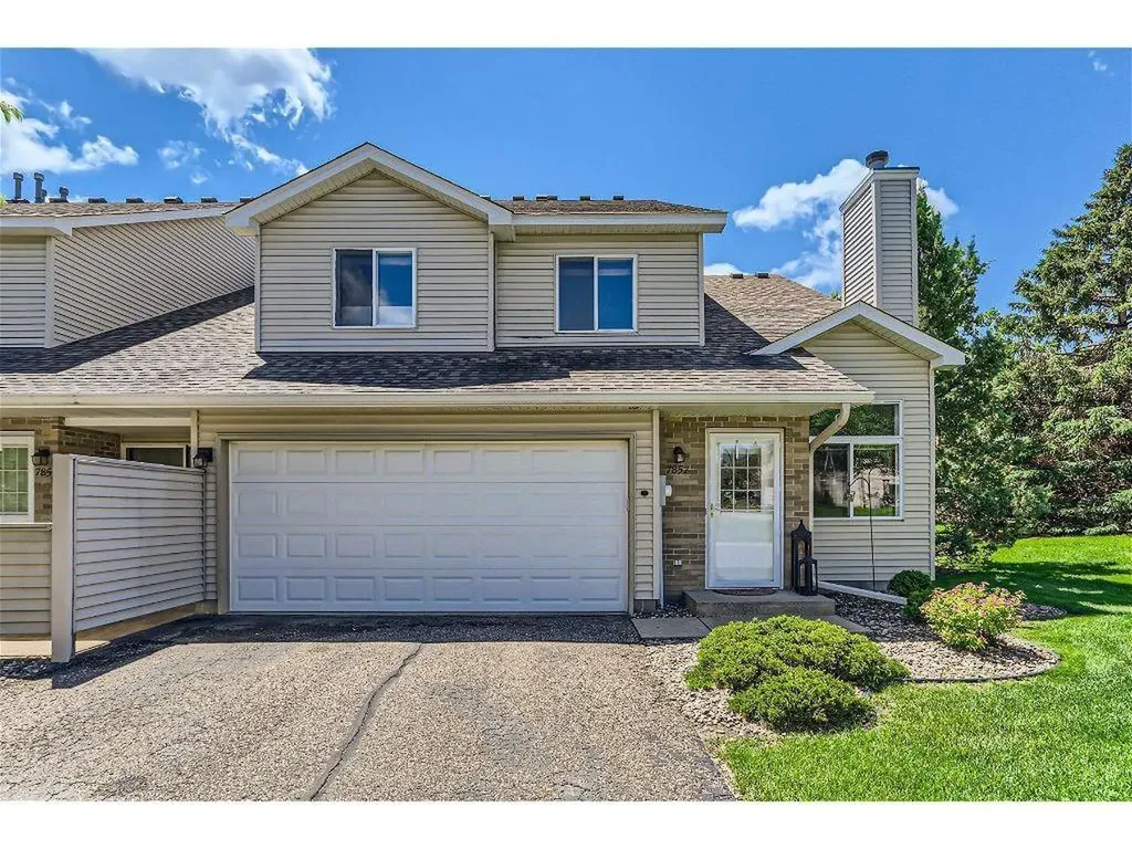 7857 Hemingway Avenue S Cottage Grove MN 55016
