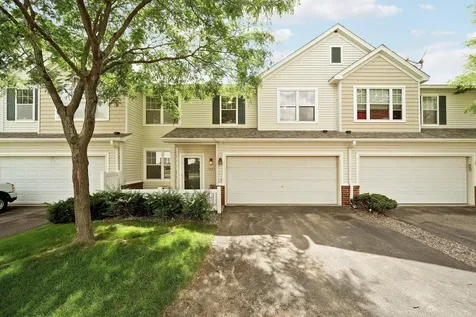 966 Princeton Avenue Shakopee MN 55379