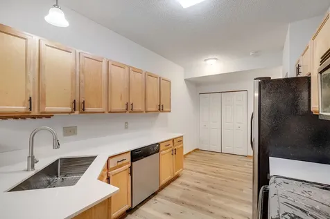 966 Princeton Avenue Shakopee MN 55379