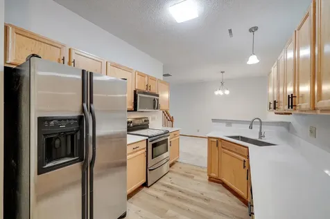 966 Princeton Avenue Shakopee MN 55379