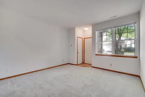 966 Princeton Avenue Shakopee MN 55379