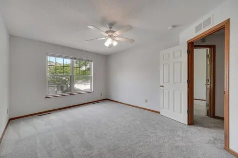 966 Princeton Avenue Shakopee MN 55379