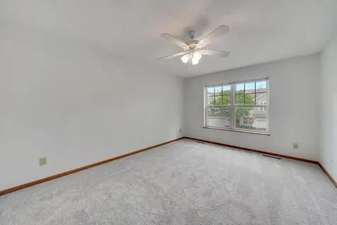 966 Princeton Avenue Shakopee MN 55379