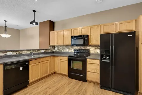 4843 Bisset Lane Inver Grove Heights MN 55076