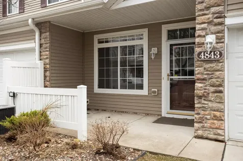 4843 Bisset Lane Inver Grove Heights MN 55076